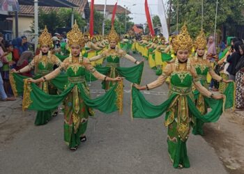 Megah : Gelar Pawai Meriahkan Rangkaian Ruwat Desa Balongtani Sidoarjo