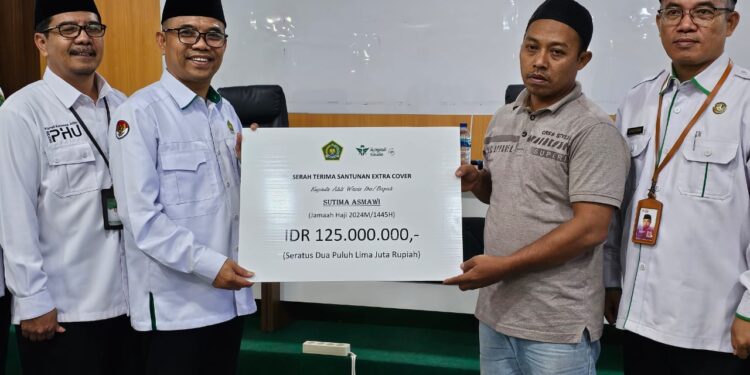 Dua Jemaah Haji Embarkasi Surabaya Meninggal di Pesawat Mendapat Extra Cover,  Masing-Masing 125 Juta