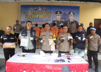 Satresnarkoba Polresta Sidoarjo Bongkar Jaringan Narkoba Internasional dengan Barang Bukti 1,5 Kilogram Sabu dan 240 Butir Pil Ekstasi