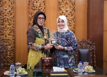 Produk UMKM Dekranasda Sidoarjo Jadi Percontohan Kota Surakarta