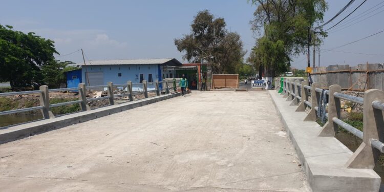 Berkat Abah Subandi, Jembatan Baru Kedungpeluk Bulan Depan Tuntas Terbangun