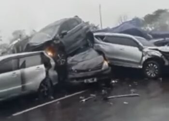 Ngeri! Kecelakaan Beruntun di KM 92 Ruas Tol Cipularang