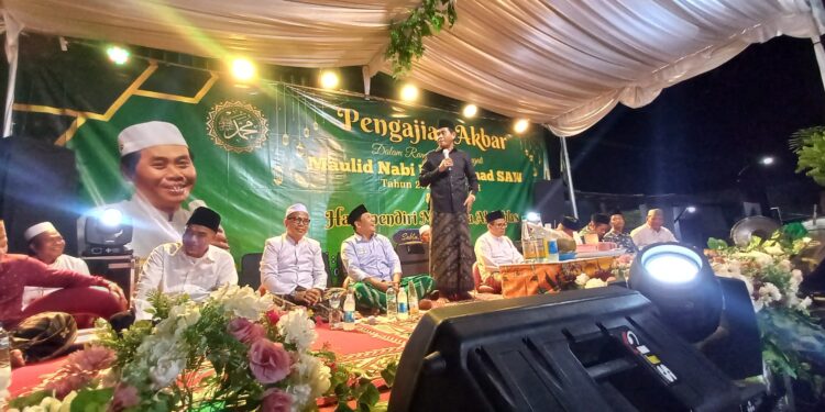 KH. Anwar Zahid Doakan Calon Bupati Sidoarjo Subandi
