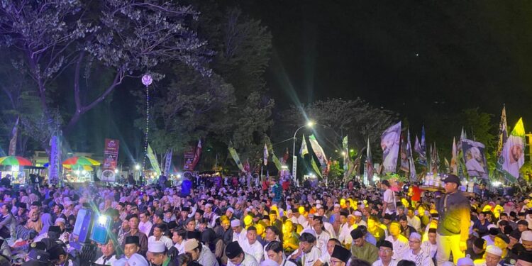 Peringati Hari Pahlawan, Univeristas Ma’arif Hasyim Latif Sidoarjo Gelar YPM Bersholawat Bersama Habib Syekh dan Khofifah