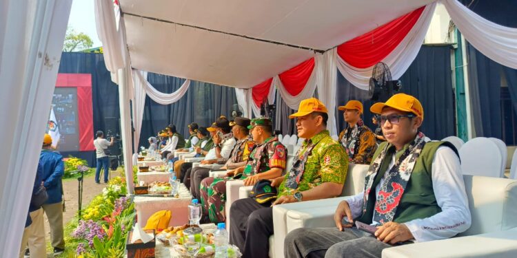 KPU Jatim Gelar Apel Menandai Dimulainya Distribusi Logistik Serentak Pilkada 2024