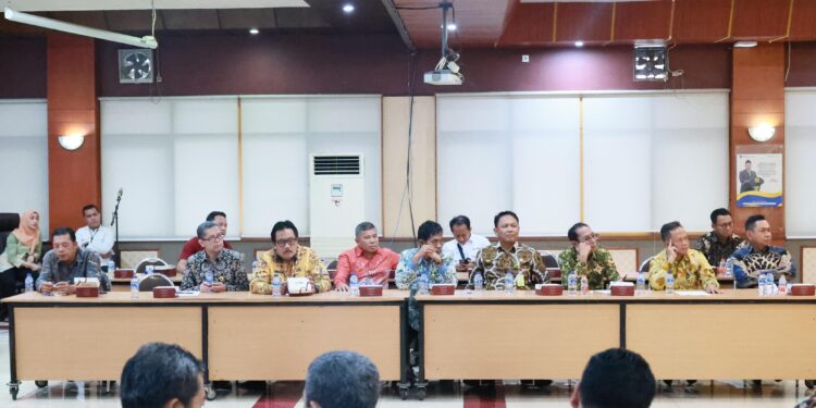 Menteri Nusron Tekankan Pelayanan Publik Harus Sesuai SOP dan Sederhana