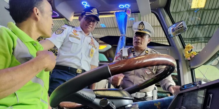 Dishub Sidoarjo dan Tim Gabungan Gelar Inspeksi Keselamatan Lalu Lintas dan Angkutan Jalan