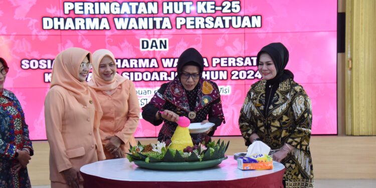 Solidkan Organisasi, Dharma Wanita Persatuan Kabupaten Sidoarjo Siap Capai Visi Indonesia Emas 2045
