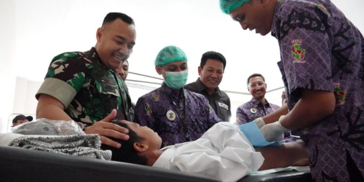 Plt Bupati Sidoarjo Tinjau Khitanan Massal, Jadi Rangkaian Peringati Hari Jadi Kabupaten Sidoarjo ke-166