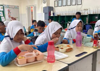 Sehat dan Ceria Dengan Senam dan Sarapan Pagi Bersama di SD Al Muslim