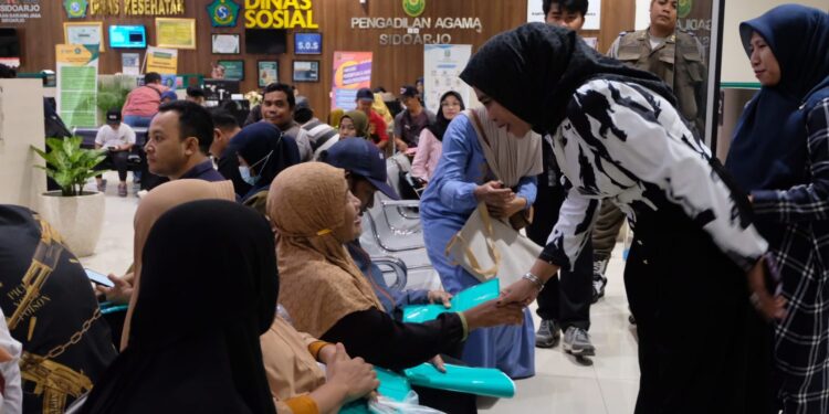 Wakil Bupati Sidoarjo Tinjau Pelayanan di MPP dan RSUD