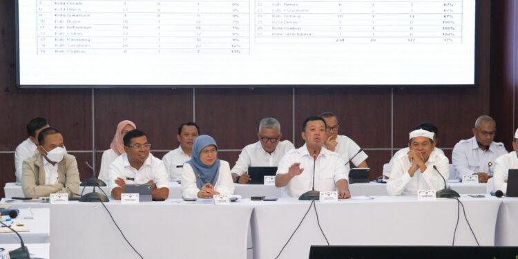 Evaluasi Tata Ruang di Jawa Barat, Menteri Nusron Akan Terbitkan Sertipikat HPL di Sempadan Sungai