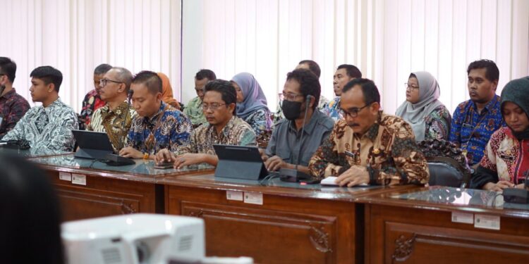 Bupati Subandi Pastikan Perbaikan Jalan Berlubang Rampung Sebelum Lebaran