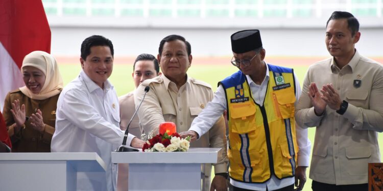 Kunjungi Sidoarjo, Presiden Prabowo Resmikan Renovasi 17 Stadion di Indonesia