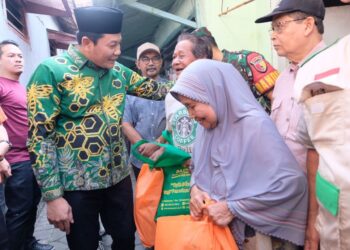 Bupati Subandi Sidak Tiga Rumah Tidak Layak Huni di Sidoarjo dan Porong