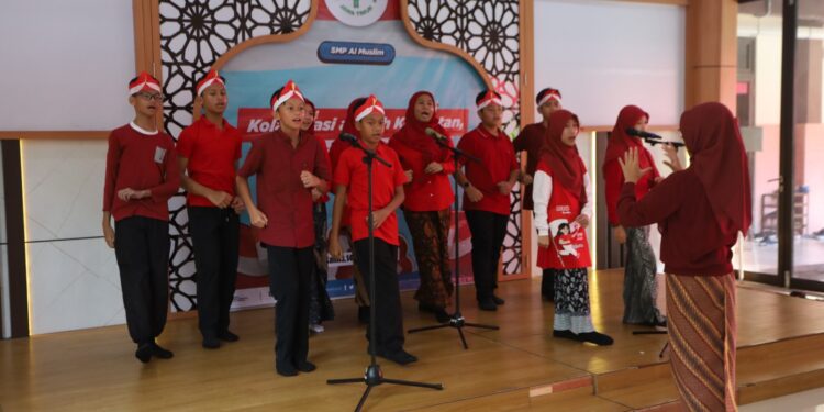 HUT RI ke-80 & Hari Pramuka, SMP Al Muslim Gelar Lomba Seru, Dari Scout Challenge sampai Paduan Suara