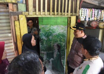 Bupati Sidoarjo Relokasi Warga Tidak Mampu ke Rusunawa, Tanggung Biaya Sewa dan Pendidikan Anak-anaknya