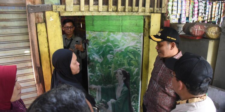 Bupati Sidoarjo Relokasi Warga Tidak Mampu ke Rusunawa, Tanggung Biaya Sewa dan Pendidikan Anak-anaknya
