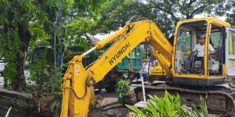 Rumah Pompa Siaga 24 Jam Atasi Banjir di Depan Lippo