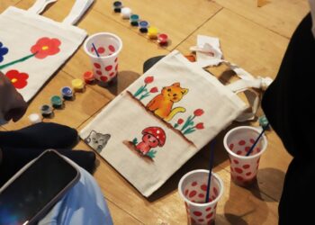 Melukis Bersama Teman Tuli: Merayakan Inklusi Lewat Warna dan Cerita