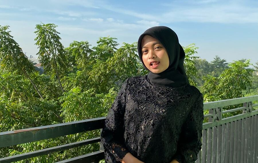 Belajar atau Scroll Terus?’ Dampak Kecanduan Gadget bagi Mahasiswa