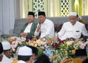 Dihadiri Tokoh PBNU dan Para Pengasuh Ponpes Besar, Bupati Subandi Khidmat Ikuti Haul Masyayikh Al-Khoziny