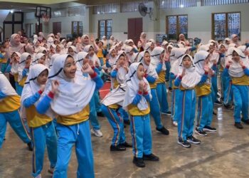 Peringati Hari Gizi, Siswa SD Al Muslim Gaungkan “Healthy Inside, Active Outside”