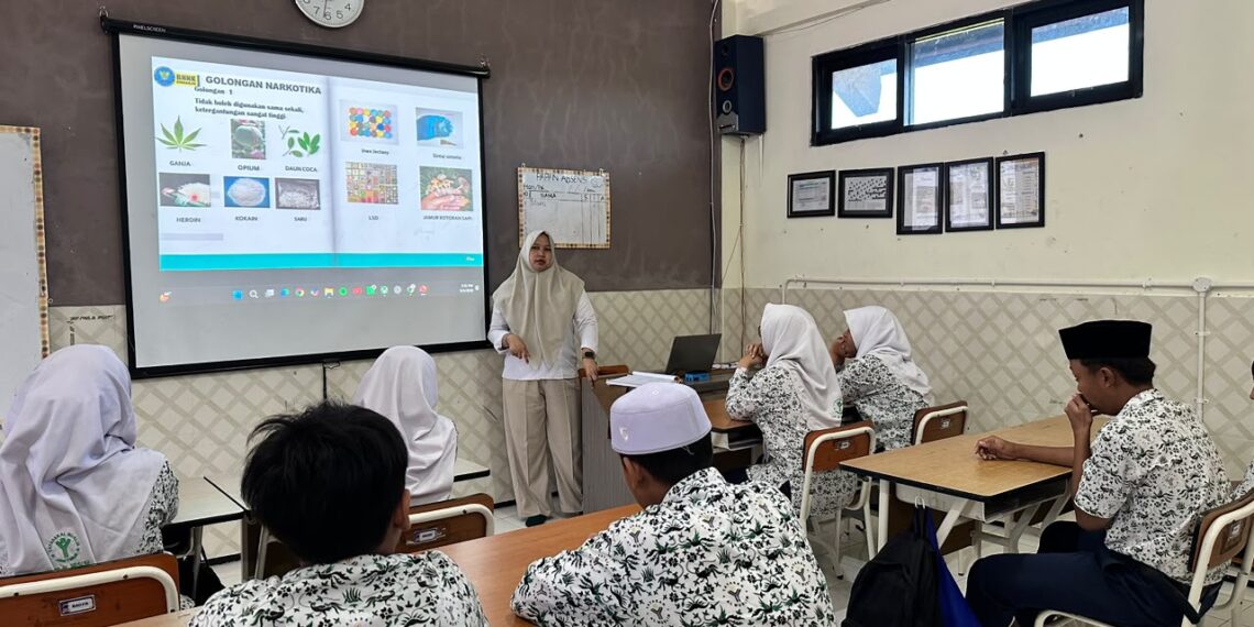 SMP Al Muslim x BNN Sidoarjo Gelar FGD “Berani Beda, Menolak Tanpa Ragu